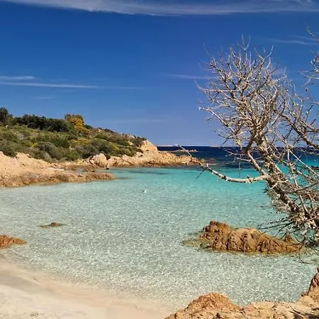 Suitehome Pevero Seaview&spapool بورتو كيرفو